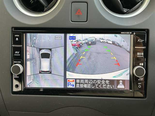 日産 ノート X 大阪府 2018(平30)年 0.4万km ブリリアントホワイトパール 純正ナビ7インチ/フルセグTV/CD/DVDBT/全方位モニター/コーナーセンサー（前後）/純正ETC/純正ドラレコ/純正フロアマット/純正AW/スマートキー×2/アイドリングストップ/盗難防止装置/衝突被害軽減装置/レーンキープアシスト/保証書/説明書