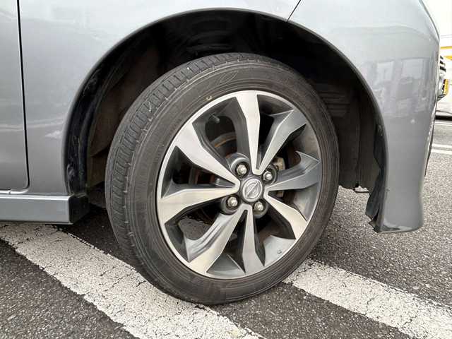日産 デイズ ルークス ハイウェイスターX Gパッケージ 埼玉県 2015(平27)年 6.7万km チタニウムグレーメタリック /ワンオーナー/メモリナビ/フルセグテレビ/バックカメラ/ETC/プッシュスタート/ドアバイザー/アイドリングストップ/衝突被害軽減システム/AAC/ABS/横滑り防止装置/両側パワースライドドア/Bluetooth接続/取扱説明書/保証書/PW/PS/ドアバイザー/