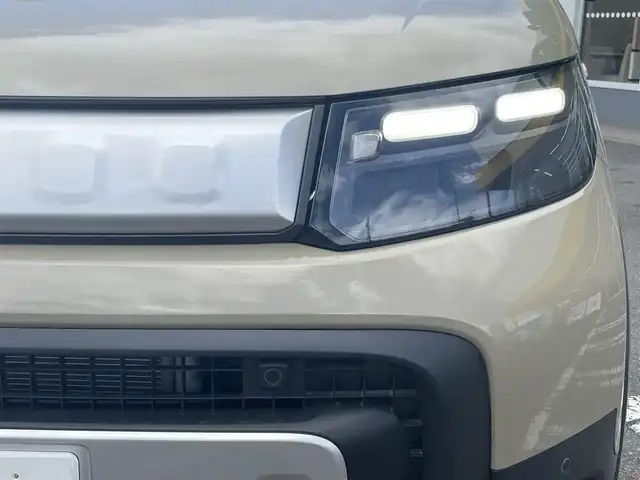 ホンダ フリード ハイブリット e:HEV クロスター 神奈川県 2025(令7)年 0.3万km ベージュＭ 安全機能装置/・衝突軽減システム/・横滑り防止装置/・レーンキープアシスト/・パーキングアシスト/・ブラインドスポットインフォメーション/アダプティブクルーズコントロール/両側パワースライドドア/社外オーディオディズプレイ/（FM／AM／BT／AppleCarPlay／AndroidAuto）/LEDヘッドライト/オートライト/フォグランプ/バックカメラ/ビルトインETC/スマートキーｘ２本/ドライブレコーダー前後/純正ＡＷ１６インチ/カーテンエアバッグ/フロアマット（社外）/保証書/取扱説明書