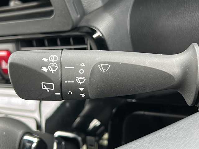 ダイハツ タント カスタム X スタイルセレクション 三重県 2021(令3)年 2.8万km ブラックマイカメタリック 純正ナビ/両側パワースライドドア/前席シートヒーター/スペアキー/USB給電ポート/ウィンカーミラー/レーンキープアシスト/衝突軽減ブレーキ/コーナーセンサー/オートライト/LEDヘッドライト/シートリフター/ハーフレザーシート/ステアリングリモコン/サイド・リアスポイラー/リヤサンシェード/アイドリングストップ/電動格納ミラー/禁煙車