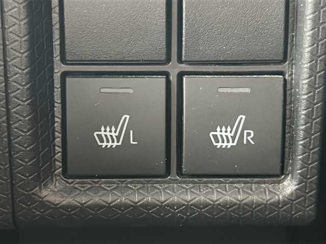 ダイハツ タント カスタム X スタイルセレクション 三重県 2021(令3)年 2.8万km ブラックマイカメタリック 純正ナビ/両側パワースライドドア/前席シートヒーター/スペアキー/USB給電ポート/ウィンカーミラー/レーンキープアシスト/衝突軽減ブレーキ/コーナーセンサー/オートライト/LEDヘッドライト/シートリフター/ハーフレザーシート/ステアリングリモコン/サイド・リアスポイラー/リヤサンシェード/アイドリングストップ/電動格納ミラー/禁煙車