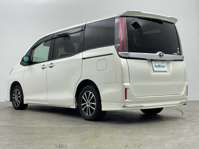 トヨタ ノア G 鹿児島県 2018(平30)年 8万km ホワイトパールクリスタルシャイン 純正ナビ/（CD/DVD/Bluetooth/フルセグ）/クルーズコントロール/片側パワースライドドア/プリクラッシュセーフティ/レーンキープアシスト/シートヒーター/ドラレコ付きデジタルインナーミラー/ETC/シートバックテーブル/オートライト/保証書/取扱説明書