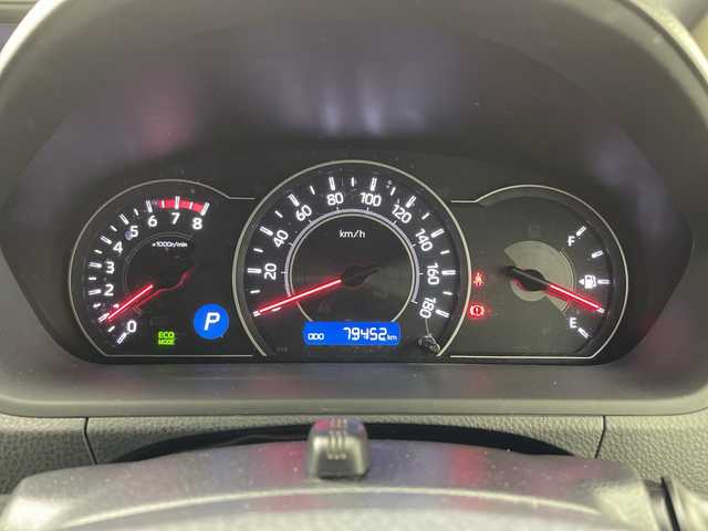 トヨタ ノア G 鹿児島県 2018(平30)年 8万km ホワイトパールクリスタルシャイン 純正ナビ/（CD/DVD/Bluetooth/フルセグ）/クルーズコントロール/片側パワースライドドア/プリクラッシュセーフティ/レーンキープアシスト/シートヒーター/ドラレコ付きデジタルインナーミラー/ETC/シートバックテーブル/オートライト/保証書/取扱説明書