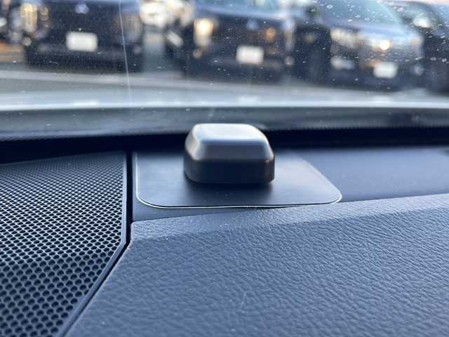 トヨタ マークＸ 250G 三重県 2014(平26)年 4.9万km ホワイトパールクリスタルシャイン 社外ナビ/バックカメラ/ＥＴＣ/パワーシート/スペアキー/ワンオーナー/ステアスイッチ/ＬＥＤオートライト/フォグランプ/電動格納ミラー/純正フロアマット/ドアバイザー/純正ＡＷ/禁煙車