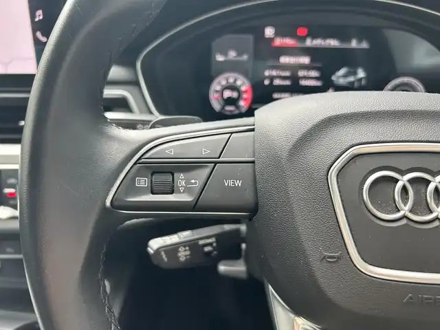 アウディ Ａ４ アバント 35TFSI アドバンスド 神奈川県 2021(令3)年 3.5万km 黒 純正ナビ/バックカメラ/全方位カメラ/クリアランスソナー/パドルシフト/クルーズコントロール/レザーシート/前席シートヒーター/前席パワーシート/メモリシート/パークアシスト/ETC2.0/ルーフレール/アイドリングストップ/社外フロアマット/純正AW/スマートキー/スペアキー×1/取扱説明書/保証書