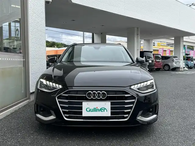 アウディ Ａ４ アバント 35TFSI アドバンスド 神奈川県 2021(令3)年 3.5万km 黒 純正ナビ/バックカメラ/全方位カメラ/クリアランスソナー/パドルシフト/クルーズコントロール/レザーシート/前席シートヒーター/前席パワーシート/メモリシート/パークアシスト/ETC2.0/ルーフレール/アイドリングストップ/社外フロアマット/純正AW/スマートキー/スペアキー×1/取扱説明書/保証書