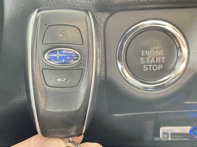 スバル レヴォーグ 1．6GT アイサイト Sスタイル 広島県 2015(平27)年 5.9万km スティールブルーグレーM 禁煙/純正ナビ/レーダークルーズコントロール/フルセグＴＶ/ＥＴＣ/パワーシート/ドライブレコーダー/パドルシフト/アイドリングストップ/ＵＳＢ充電/バックカメラ/ターボ/スペアキー/踏み間違い防止システム/純正アルミホイール18インチ/W+サイド純正エアバッグ