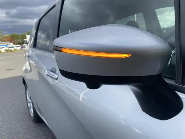 日産 ノート e－パワー X FOUR 青森県 2019(平31)年 11.9万km ブリリアントシルバー ４WD/純正ナビ/フルセグTV/CD/DVD/BT/バックカメラ/全周囲カメラ/デジタルインナーミラー/ETC/ドライブレコーダー/オートライト/LEDヘッドライト/衝突被害軽減システム/レーンアシスト/15インチ純正AW/純正フロアマット