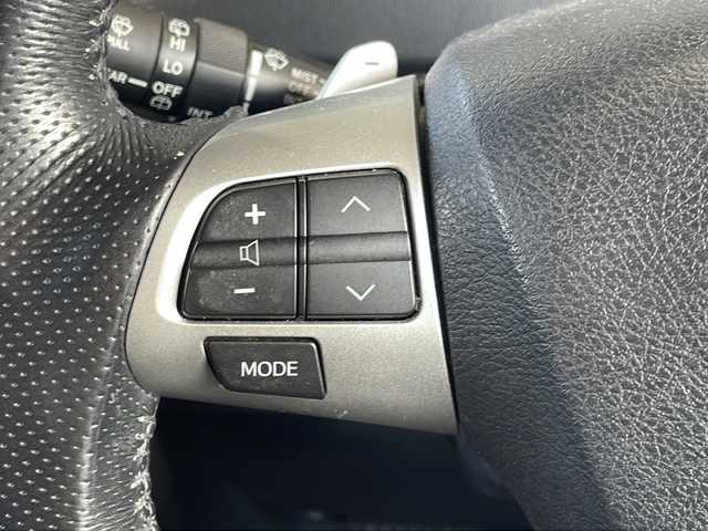 トヨタ ヴォクシー ZS 静岡県 2011(平23)年 14.3万km ボルドーマイカメタリック 社外HDDナビ/・AM/FM/CD/DVD/ワンセグTV/主要装備/・バックカメラ/・ETC/・スマートキー/・ABS/・盗難防止機能/・オートライト/・LEDライト/・社外フロアマット/・フォグランプ/・純正アルミホイール/・取扱説明書/・パドルシフト