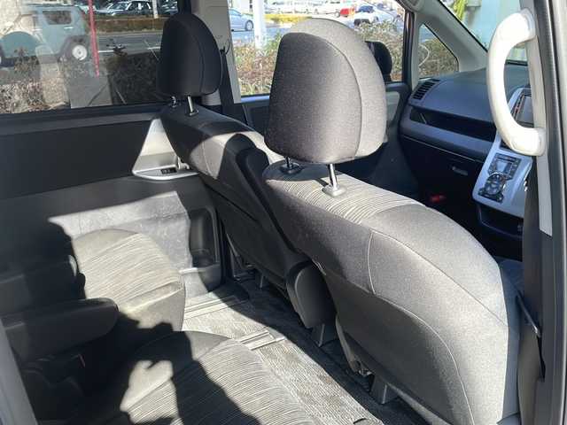 トヨタ ヴォクシー ZS 静岡県 2011(平23)年 14.3万km ボルドーマイカメタリック 社外HDDナビ/・AM/FM/CD/DVD/ワンセグTV/主要装備/・バックカメラ/・ETC/・スマートキー/・ABS/・盗難防止機能/・オートライト/・LEDライト/・社外フロアマット/・フォグランプ/・純正アルミホイール/・取扱説明書/・パドルシフト