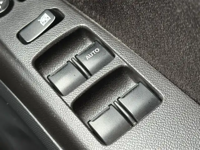 スズキ ソリオ S 千葉県 2011(平23)年 9万km ブルーイッシュブラックパール3 純正SDナビゲーション/CD・DVD/純正14インチAW/両側パワースライドドア/プッシュスタート/スマートキ/前後ドライブレコーダー/純正フロアマット/オートエアコン/ETC