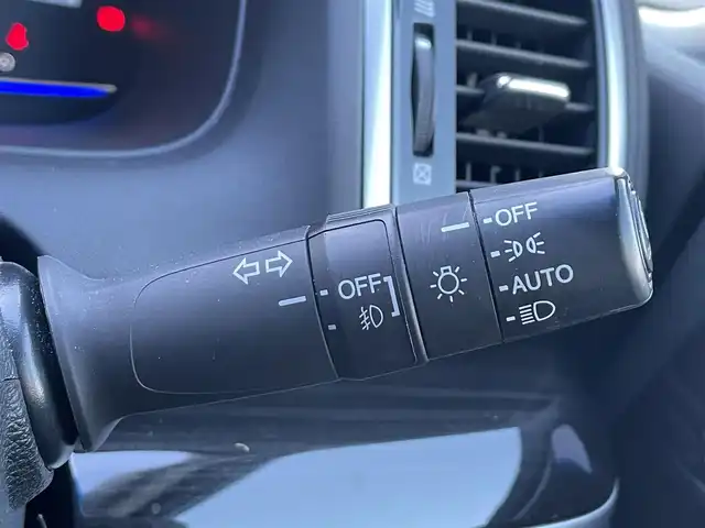 ホンダ オデッセイ ハイブリッド アブソルート・EXホンダセンジング 滋賀県 2018(平30)年 6.3万km プラチナホワイトパール 純正9インチナビ/【Bluetooth/USB/CD/DVD/フルセグTV/HDMI】/ハーフレザーシート/全方位カメラ/両側パワースライドドア/ホンダセンシング/・衝突軽減ブレーキ/・誤発進抑制機能/・歩行者事故低減ステアリング/・路外逸脱抑制機能/・渋滞追従機能付アダプティブクルーズコントロール/・LKAS〈車線維持支援システム〉/・先行車発進お知らせ機能/・標識認識機能/ブラインドスポットインフォメーション/LEDヘッドライト/クリアランスソナー/前後ドライブレコーダー/ビルトインETC2.0/電動パーキングブレーキ/オートブレーキホールド/D/Nパワーシート/D/Nシートヒーター/2列目オットマン/プッシュスタート/スマートキー/ステアリングリモコン