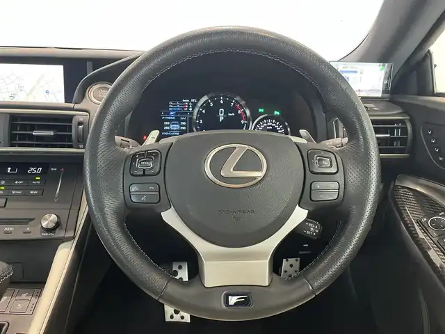 レクサス ＲＣ Ｆ 愛知県 2015(平27)年 4.3万km ホワイトノーヴァガラスフレーク セミアニリン白革シート　/サンルーフ　/ＢＢＳ製１９インチＡＷ（オプション）　/純正ナビ　/Ｂｌｕｅｔｏｏｔｈ　/フルセグＴＶ　/Ｂｌｕ－ｒａｙ　/CD/DVD/パワーシート　/シートヒーター　/シートエアコン　/ＡＣＣ　/ＢＳＭ/PSC/ETC/LEDヘッドライトアイドリングストップ/プッシュスタート