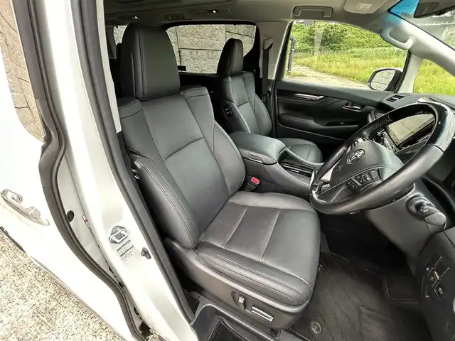 トヨタ アルファード S Cパッケージ 長崎県 2020(令2)年 5.2万km ホワイトパールクリスタルシャイン ワンオーナー/サンルーフ/モデリスタエアロ(F/S/R下)/モデリスタマフラーカッター/純正ナビ/(BT/フルセグ)/バックカメラ/フリップダウンモニター/衝突軽減ブレーキ/レーンアシスト/コーナーセンサー/ブラインドスポットモニター/レーダークルーズ/両側パワースライドドア/パワーバックドア /レザーシート/シートヒーター/エアシート/パワーシート/ハンドルヒーター/ビルトインETC/前後ドライブレコーダー/純正18インチAW
