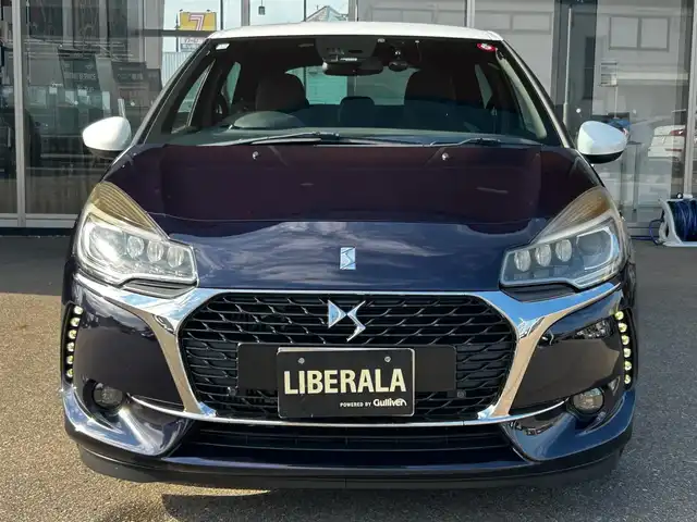 ＤＳオートモビル ＤＳ３ シック 富山県 2016(平28)年 9.3万km 紺 メモリナビ/フルセグテレビ/バックカメラ/ETC/HID/AM/FMラジオ/CD再生/盗難防止装置/オートエアコン/衝突軽減