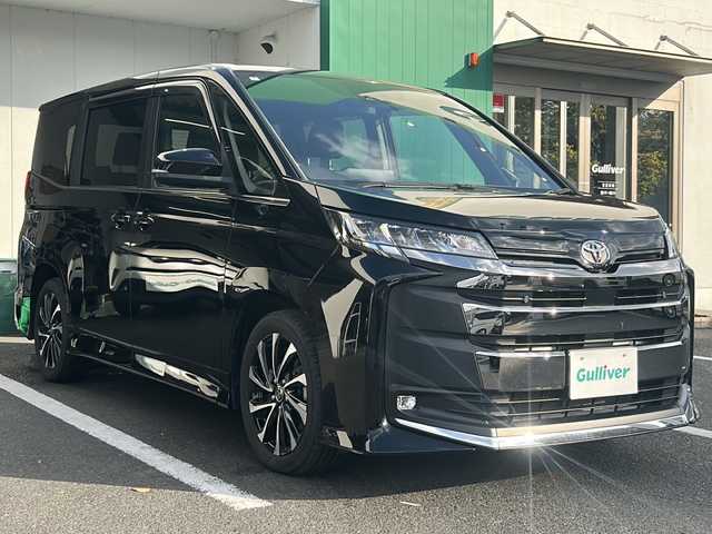 トヨタ ノア S－Z 京都府 2022(令4)年 2.8万km アティチュードブラックマイカ 純正１０．５インチメモリーナビ/トヨタセーフティセンス　/両側パワースライドドア　/バックカメラ　/クリアランスソナー　/禁煙車　/７人乗り　/ＥＴＣ　/ＬＥＤヘッドライト　/シートヒーター　/スマートキー