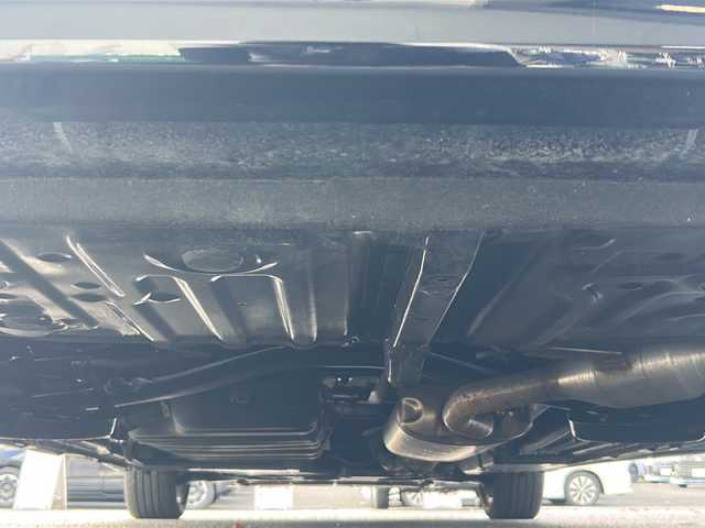 トヨタ ノア S－Z 京都府 2022(令4)年 2.8万km アティチュードブラックマイカ 純正１０．５インチメモリーナビ/トヨタセーフティセンス　/両側パワースライドドア　/バックカメラ　/クリアランスソナー　/禁煙車　/７人乗り　/ＥＴＣ　/ＬＥＤヘッドライト　/シートヒーター　/スマートキー