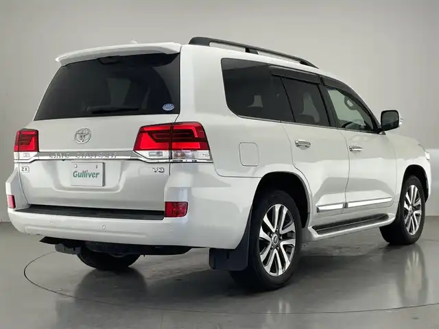 トヨタ ランドクルーザー ZX 愛知県 2016(平28)年 2.9万km ホワイトパールクリスタルシャイン 純正９インチナビ　全方位カメラ　サンルーフ　ルーフレール　ＢＳＭ　黒レザーシート　センターデフロック　パワーシート　シートヒーター　シートベンチレーション　ステアリングヒーター　ＡＣＣ　ＬＥＤ　ＥＴＣ