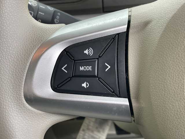 ダイハツ タント X SAⅡ 愛知県 2015(平27)年 6.8万km ライトローズマイカメタリック 社外ナビ/・CD/・テレビ/衝突軽減ブレーキ/レーンキープアシスト/ＥＴＣ/バックカメラ/オートライト/片側パワースライドドア/スマートキー