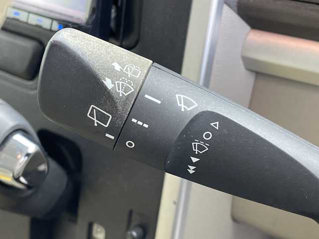 ダイハツ タント X SAⅡ 愛知県 2015(平27)年 6.8万km ライトローズマイカメタリック 社外ナビ/・CD/・テレビ/衝突軽減ブレーキ/レーンキープアシスト/ＥＴＣ/バックカメラ/オートライト/片側パワースライドドア/スマートキー