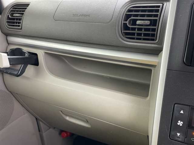 ダイハツ タント X SAⅡ 愛知県 2015(平27)年 6.8万km ライトローズマイカメタリック 社外ナビ/・CD/・テレビ/衝突軽減ブレーキ/レーンキープアシスト/ＥＴＣ/バックカメラ/オートライト/片側パワースライドドア/スマートキー