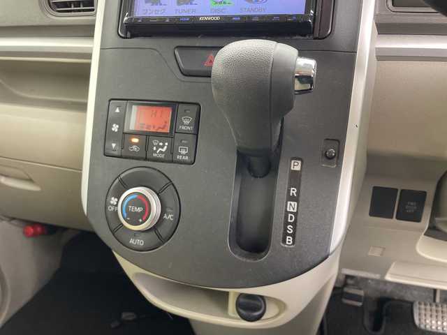 ダイハツ タント X SAⅡ 愛知県 2015(平27)年 6.8万km ライトローズマイカメタリック 社外ナビ/・CD/・テレビ/衝突軽減ブレーキ/レーンキープアシスト/ＥＴＣ/バックカメラ/オートライト/片側パワースライドドア/スマートキー