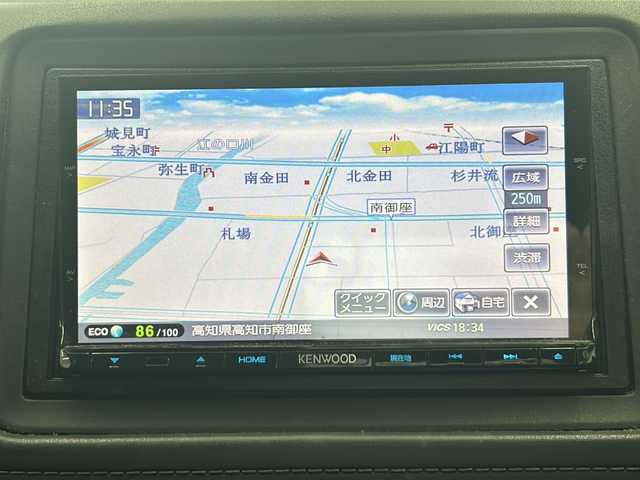 ホンダ ヴェゼル ハイブリッド Z 高知県 2014(平26)年 12.4万km ホワイトオーキッドパール SDナビ/・フルセグTV/・ケンウッド（MDVX７０１)/・DVD再生機能/ETC/バックカメラ/LEDライト/オートライト/シートヒーター/純正フロアマット/ワンオーナー