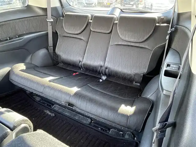 ホンダ オデッセイ アブソルート・EXホンダセンジング 道央・札幌 2017(平29)年 17.3万km ホワイトオーキッドパール ４WD/ワンオーナー/純正メーカーナビ/CD/DVD/BT/フルセグ/純正フリップダウンモニター/ホンダセンシング/衝突被害軽減ブレーキ/横滑り防止装置/アダプティブクルーズコントロール/レーンキープアシスト/パーキングアシスト/ブラインドスポットモニター/全方位カメラ/ビルトインETC/ドライブレコーダー/アイドリングストップ/D席パワーシート/ハーフレザーシート/革巻きステアリング/ステアリングリモコン/パドルシフト/レーダー探知機/プッシュスタート/スマートキー/LEDヘッドライト/オートライト/フォグランプ/電動格納ミラー/ウィンカーミラー/純正フロアマット/ドアバイザー/純正エンジンスターター