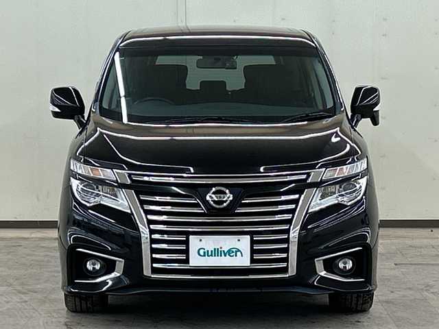 日産 エルグランド 250ハイウェイスター プレミアム 道央・札幌 2014(平26)年 12.6万km ファントムブラック ４WD//純正メモリナビ//フルセグTV//BT・ＳＤ・CD・DVD・ＡＭ・ＦＭ・ＵＳＢ・ＡＵＸ//バックカメラ//両側パワースライドドア//後席用モニター//ドライブレコーダー（前後）//積み込み冬タイヤ//横滑り防止装置//純正エンジンスターター//オットマン//クルーズコントロール//ダブルエアコン//レーダー探知機//ビルトインＥＴＣ//フォグランプ//スペアキー