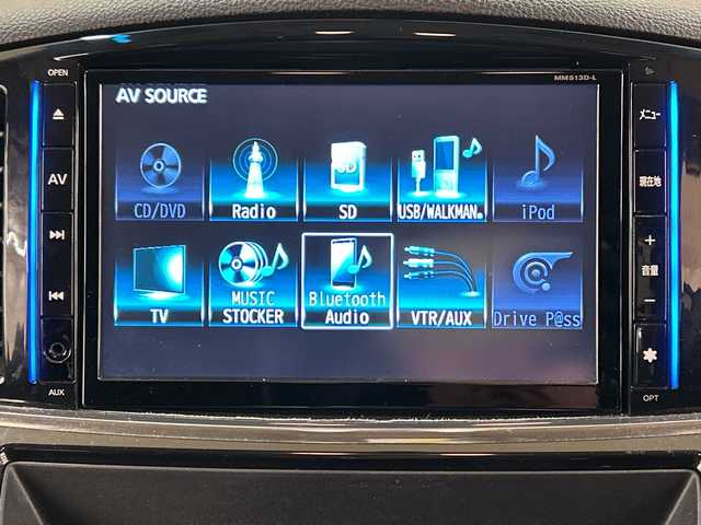 日産 エルグランド 250ハイウェイスター プレミアム 道央・札幌 2014(平26)年 12.6万km ファントムブラック ４WD//純正メモリナビ//フルセグTV//BT・ＳＤ・CD・DVD・ＡＭ・ＦＭ・ＵＳＢ・ＡＵＸ//バックカメラ//両側パワースライドドア//後席用モニター//ドライブレコーダー（前後）//積み込み冬タイヤ//横滑り防止装置//純正エンジンスターター//オットマン//クルーズコントロール//ダブルエアコン//レーダー探知機//ビルトインＥＴＣ//フォグランプ//スペアキー