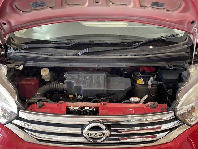 日産 デイズ ルークス X 福井県 2015(平27)年 8.2万km アゼリアピンク クラリオン6.2インチメモリーナビ/ワンセグTV/BT/DVD/CD/SD/AUX/アラウンドビューモニター/両側パワースライドドア/サマータイヤ車載/純正フロアマット/プッシュスタート/スマートキー×2