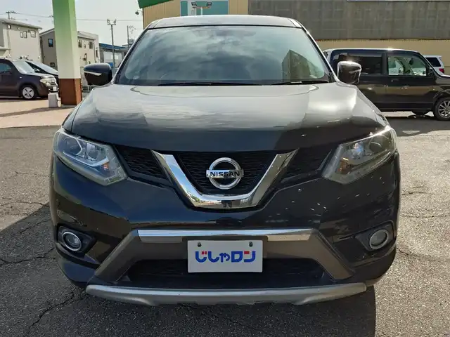 日産 エクストレイル 20X 新潟県 2016(平28)年 11.2万km ダイヤモンドブラック (株)IDOMが運営する【じしゃロン新潟店】の自社ローン専用車両になります。/こちらは現金またはオートローンご利用時の価格です。自社ローンご希望の方は別途その旨お申付け下さい/純正ナビ/FM/AM/CD/DVD視聴可能/フルセグTV視聴可能(走行中視聴不可)/Bluetooth/AUX/USB接続可能/バックカメラ・全方位カメラ/ETC/プッシュスタート/クルーズコントロール/カプロンシート/シートヒーター(D席+N席)/前後コーナーセンサー/横滑り防止装置/電動格納ウィンカーミラー/スマートキー/取扱説明書