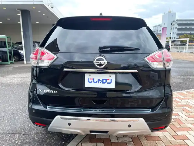 日産 エクストレイル 20X 新潟県 2016(平28)年 11.2万km ダイヤモンドブラック (株)IDOMが運営する【じしゃロン新潟店】の自社ローン専用車両になります。/こちらは現金またはオートローンご利用時の価格です。自社ローンご希望の方は別途その旨お申付け下さい/純正ナビ/FM/AM/CD/DVD視聴可能/フルセグTV視聴可能(走行中視聴不可)/Bluetooth/AUX/USB接続可能/バックカメラ・全方位カメラ/ETC/プッシュスタート/クルーズコントロール/カプロンシート/シートヒーター(D席+N席)/前後コーナーセンサー/横滑り防止装置/電動格納ウィンカーミラー/スマートキー/取扱説明書