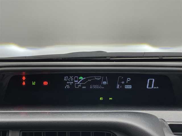 トヨタ アクア S スタイルブラック 愛知県 2017(平29)年 7万km パール 純正ナビ　地デジＴＶ　Ｂｌｕｅｔｏｏｔｈ　バックカメラ　プッシュスタート　ＬＥＤヘッドライト　フォグランプ　トヨタセーフティセンス　衝突軽減装置　オートハイビーム　ドライブレコーダー　ＥＴＣ　禁煙車