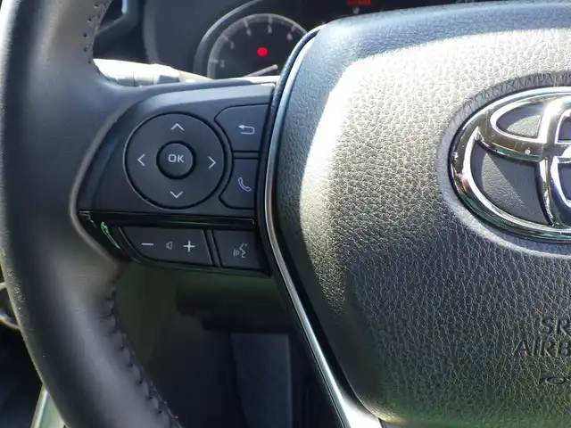 トヨタ ハリアー Z 千葉県 2020(令2)年 2.7万km プレシャスブラックパール Toyota Safety Sense/・プリクラッシュセーフティ/・レーンディパーチャーアラート/・オートハイビーム/・ブラインドスポットモニター/ヘッドアップディスプレイ/デジタルインナーミラー/パワーバックドア/ハーフレザーシート/運転席パワーシート/純正コネクティッドナビ/地デジTV/【Bluetooth接続】/バックカメラ/ドライブレコーダー/革巻きステアリング/ETC（2.0）/LEDヘッドライト/フォグライト/ウインカーミラー/クリアランスソナー/純正19インチアルミホイル/サイド/カーテンエアバッグ/スマートキー