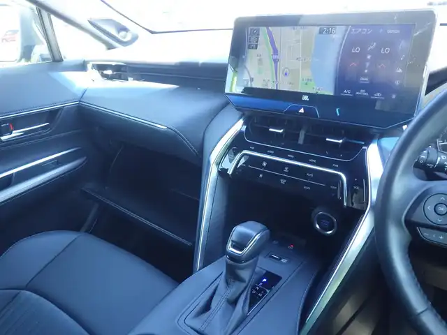 トヨタ ハリアー Z 千葉県 2020(令2)年 2.7万km プレシャスブラックパール Toyota Safety Sense/・プリクラッシュセーフティ/・レーンディパーチャーアラート/・オートハイビーム/・ブラインドスポットモニター/ヘッドアップディスプレイ/デジタルインナーミラー/パワーバックドア/ハーフレザーシート/運転席パワーシート/純正コネクティッドナビ/地デジTV/【Bluetooth接続】/バックカメラ/ドライブレコーダー/革巻きステアリング/ETC（2.0）/LEDヘッドライト/フォグライト/ウインカーミラー/クリアランスソナー/純正19インチアルミホイル/サイド/カーテンエアバッグ/スマートキー