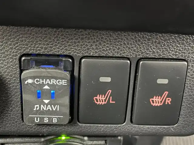 ダイハツ ミラ イース G リミテッド SAⅢ 熊本県 2020(令2)年 0.7万km スカイブルーメタリック 純正ナビ　/前後ドライブレコーダー/純正ナビNSZNーW71D（フルセグ・ＢＴ・ＵＳＢ）/バックカメラ　/ＥＴＣ　/前後クリアランスソナー/衝突軽減ブレーキ　/横滑り防止　/アイドリングストップ　/電動格納ミラー　/前席シートヒーター　/オートライト　/ＬＥＤヘッドライト/スマートキー/プッシュスタート