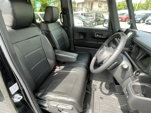 ホンダ Ｎ ＢＯＸ カスタム ターボ 熊本県 2025(令7)年 0.1万km クリスタルブラックパール ディスプレーオーディオ/【Bluetooth/SD/AVX/USB】/バックカメラ/両側パワースライドドア/ホンダセンシング/レーダークルーズコントロール/衝突軽減ブレーキ/レーンキープアシスト/革調シートカバー/シートヒーター/パドルシフト/純正15インチAW/ETC/オートLEDヘッドライト/ウィンカーミラー/プッシュスタート/横滑り防止/ABS/盗難防止装置