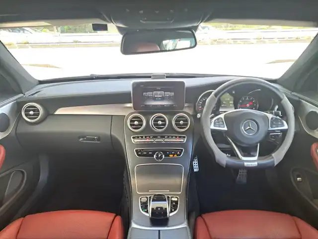 メルセデス・ベンツ Ｃ１８０ クーペ スポーツ 大阪府 2018(平30)年 7.1万km オブシディアンブラック /禁煙車//サンルーフ//衝突被害軽減ブレーキ//純正ナビ//AM/FM/BT/フルセグテレビ//バックカメラ//追従式クルーズコントロール//DN席シートメモリー/パワーシート//ビルトインETC2.0//BSM//ステアリングスイッチ//保証書//取扱説明書//スペアキー×1