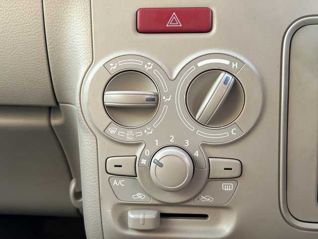 スズキ ラパン S 茨城県 2016(平28)年 11.9万km シフォンアイボリーM 社外メモリナビ【AVIC-RZ200】/(地デジTV・CD・ラジオ再生)/シートヒーター/ETC/バックカメラ/LEDヘッドライト/純正フロアマット/スマートキー/取扱説明書/保証書