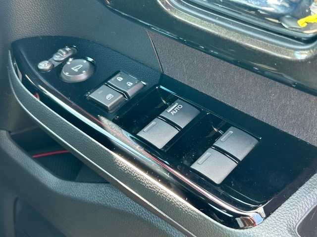 ホンダ Ｎ ＢＯＸ カスタム G EX ターボ ホンダセンシング 千葉県 2020(令2)年 1.1万km ミラノレッド 純正ナビ/Bluetooth/フルセグTV/CD/DVD/ETC/前後ドライブレコーダー/前後コーナーセンサー/助手席スーパースライドシート/両側パワースライドドア/アダクティブ・クルーズ・コントロール/衝突軽減ブレーキ/誤発進抑制機能/歩行者事故低減ステアリング/先行車発進お知らせ機能/標識認識機能/路外逸脱抑制機能/後方誤発進抑制機能/車線維持支援システム/盗難防止装置/オートライト/オートハイビーム/ウィンカーミラー/プッシュスタートボタン/ステアリングスイッチ/スマートキー/LEDヘッドライト/純正アルミホイール/純正フロアマット/取扱説明書