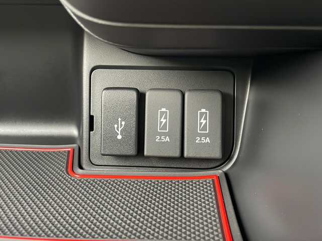 ホンダ Ｎ ＢＯＸ カスタム G EX ターボ ホンダセンシング 千葉県 2020(令2)年 1.1万km ミラノレッド 純正ナビ/Bluetooth/フルセグTV/CD/DVD/ETC/前後ドライブレコーダー/前後コーナーセンサー/助手席スーパースライドシート/両側パワースライドドア/アダクティブ・クルーズ・コントロール/衝突軽減ブレーキ/誤発進抑制機能/歩行者事故低減ステアリング/先行車発進お知らせ機能/標識認識機能/路外逸脱抑制機能/後方誤発進抑制機能/車線維持支援システム/盗難防止装置/オートライト/オートハイビーム/ウィンカーミラー/プッシュスタートボタン/ステアリングスイッチ/スマートキー/LEDヘッドライト/純正アルミホイール/純正フロアマット/取扱説明書