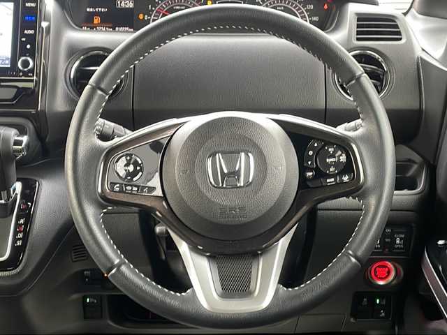 ホンダ Ｎ ＢＯＸ カスタム G EX ターボ ホンダセンシング 千葉県 2020(令2)年 1.1万km ミラノレッド 純正ナビ/Bluetooth/フルセグTV/CD/DVD/ETC/前後ドライブレコーダー/前後コーナーセンサー/助手席スーパースライドシート/両側パワースライドドア/アダクティブ・クルーズ・コントロール/衝突軽減ブレーキ/誤発進抑制機能/歩行者事故低減ステアリング/先行車発進お知らせ機能/標識認識機能/路外逸脱抑制機能/後方誤発進抑制機能/車線維持支援システム/盗難防止装置/オートライト/オートハイビーム/ウィンカーミラー/プッシュスタートボタン/ステアリングスイッチ/スマートキー/LEDヘッドライト/純正アルミホイール/純正フロアマット/取扱説明書