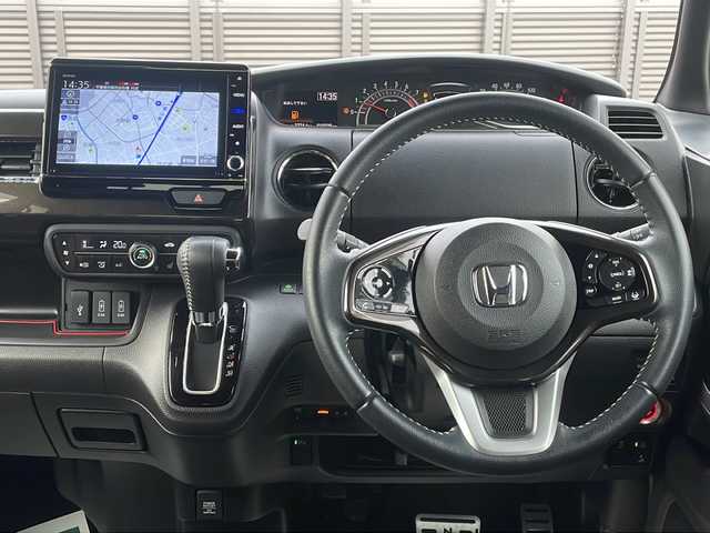 ホンダ Ｎ ＢＯＸ カスタム G EX ターボ ホンダセンシング 千葉県 2020(令2)年 1.1万km ミラノレッド 純正ナビ/Bluetooth/フルセグTV/CD/DVD/ETC/前後ドライブレコーダー/前後コーナーセンサー/助手席スーパースライドシート/両側パワースライドドア/アダクティブ・クルーズ・コントロール/衝突軽減ブレーキ/誤発進抑制機能/歩行者事故低減ステアリング/先行車発進お知らせ機能/標識認識機能/路外逸脱抑制機能/後方誤発進抑制機能/車線維持支援システム/盗難防止装置/オートライト/オートハイビーム/ウィンカーミラー/プッシュスタートボタン/ステアリングスイッチ/スマートキー/LEDヘッドライト/純正アルミホイール/純正フロアマット/取扱説明書