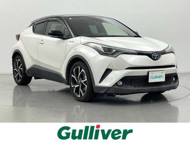 トヨタ Ｃ－ＨＲ G 熊本県 2018(平30)年 9.1万km ブラック/ホワイトパールクリスタルシャイン 2トーン ワンオーナー　/純正ナビ（ＣＤ・ＤＶＤ・フルセグ・ＢＴ・ＳＤ）/TVキャンセラー/バックカメラ　/純正前方ドライブレコーダー（DRT-C68A）/レーダークルーズコントロール　/前後クリアランスソナー　/前席シートヒーター　/車線逸脱警報/先行車発進お知らせ機能/ブラインドスポットモニター/横滑り防止/ハーフレザーシート/純正フロアマット/純正１８インチAW/オートライト/オートマチックハイビーム/LEDヘッドライト/フォグランプ/スマートキー/プッシュスタート/保証書/取扱説明書
