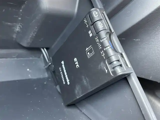 スズキ ジムニー ランドベンチャー 愛媛県 2017(平29)年 4.8万km ブルーイッシュブラックパール3 4WD/SDナビ/BT/CD/DVD/フルセグTV/ハーフレザーシート/ETC/シートヒーター/純正アルミホイール/純正フロアマット/フォグランプ/背面タイヤ/リモコンキー/AC