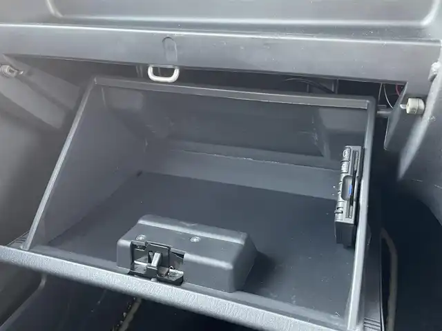 スズキ ジムニー ランドベンチャー 愛媛県 2017(平29)年 4.8万km ブルーイッシュブラックパール3 4WD/SDナビ/BT/CD/DVD/フルセグTV/ハーフレザーシート/ETC/シートヒーター/純正アルミホイール/純正フロアマット/フォグランプ/背面タイヤ/リモコンキー/AC