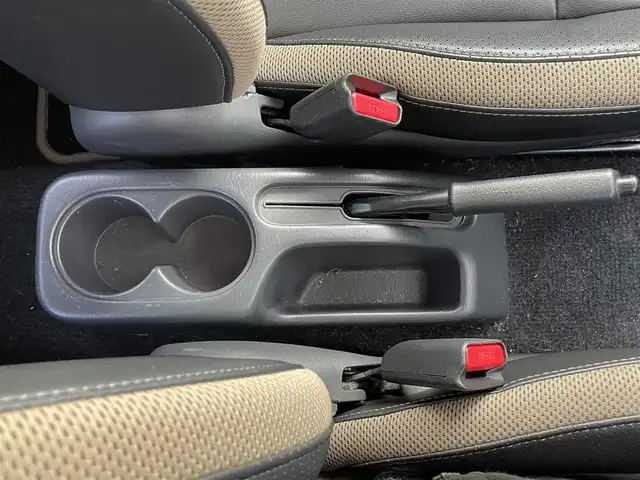 スズキ ジムニー ランドベンチャー 愛媛県 2017(平29)年 4.8万km ブルーイッシュブラックパール3 4WD/SDナビ/BT/CD/DVD/フルセグTV/ハーフレザーシート/ETC/シートヒーター/純正アルミホイール/純正フロアマット/フォグランプ/背面タイヤ/リモコンキー/AC