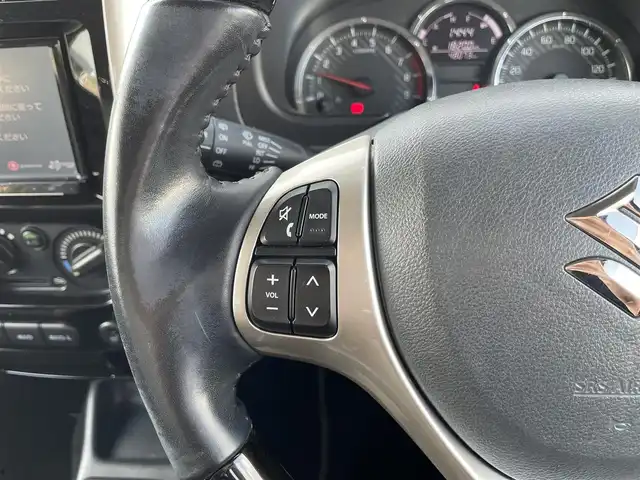 スズキ ジムニー ランドベンチャー 愛媛県 2017(平29)年 4.8万km ブルーイッシュブラックパール3 4WD/SDナビ/BT/CD/DVD/フルセグTV/ハーフレザーシート/ETC/シートヒーター/純正アルミホイール/純正フロアマット/フォグランプ/背面タイヤ/リモコンキー/AC