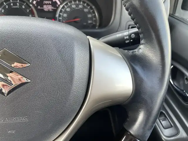 スズキ ジムニー ランドベンチャー 愛媛県 2017(平29)年 4.8万km ブルーイッシュブラックパール3 4WD/SDナビ/BT/CD/DVD/フルセグTV/ハーフレザーシート/ETC/シートヒーター/純正アルミホイール/純正フロアマット/フォグランプ/背面タイヤ/リモコンキー/AC